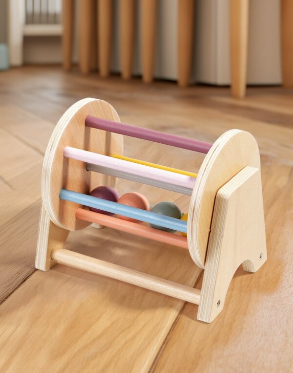 Spinning Wheel with Balls