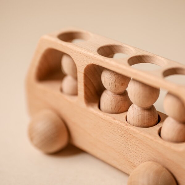 Montessori bus with pegs