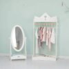Dress up rack