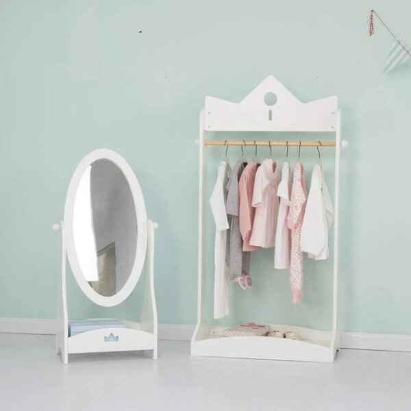 Dress up rack