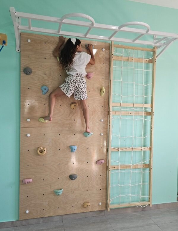 Premium Pre-Drilled Mounting Board (120cm x 120cm)